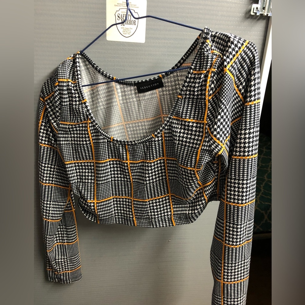 Crop top